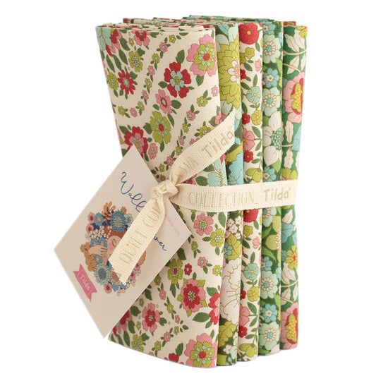 Tilda Wallflower - Green Bundle - WAS $27 NOW $15 - 5 pieces each 30cm x 55 cm (Equivalent to 75cm)