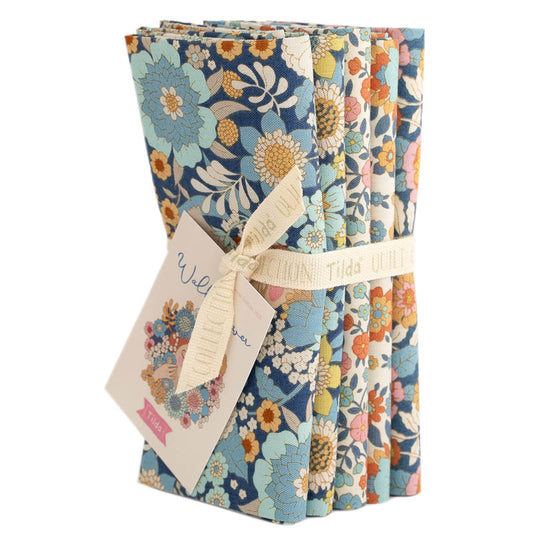 Tilda Wallflower - Blue Bundle - 5 pieces each 30cm x 55 cm - WAS $27 NOW $15 (Equivalent to 75cm)