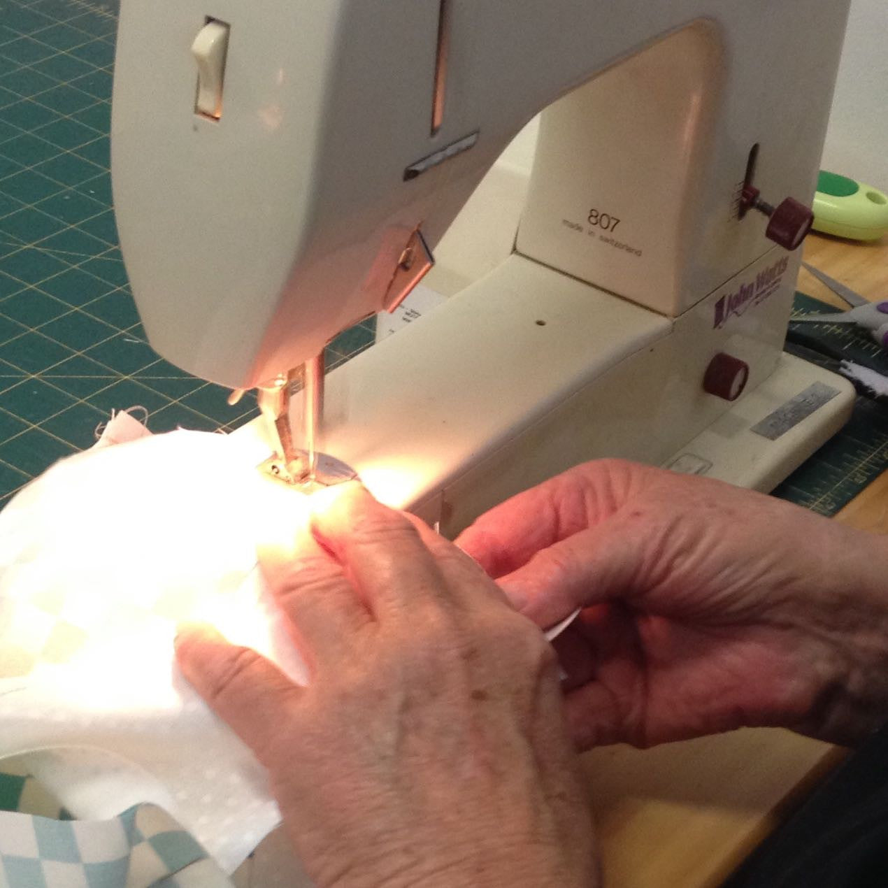 General Class Information and What to Bring. – Rainbow Patchwork