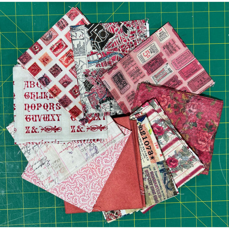 Tim Holtz - Eclectic Elements Red Palette - 10 fat quarters