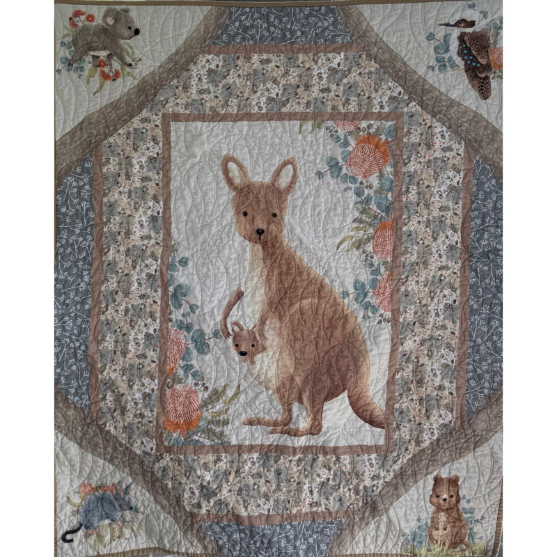 Handmade Australian Kangaroo Cot Quilt 32" x 39" (81 × 99 cm)