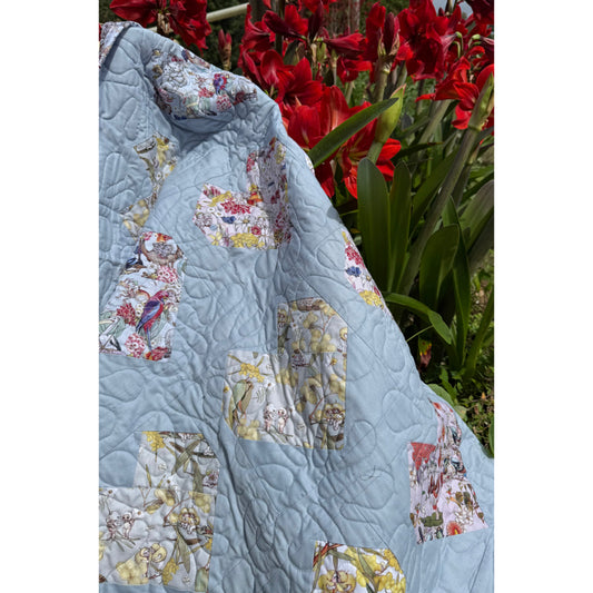 Handmade May Gibbs Australian Wildlife Heart Quilt  39" x 47" (99 × 120 cm)
