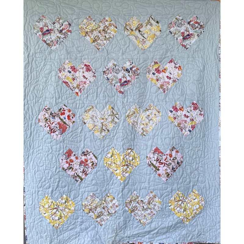 Handmade May Gibbs Australian Wildlife Heart Quilt 41" x 50" (104 × 127 cm)