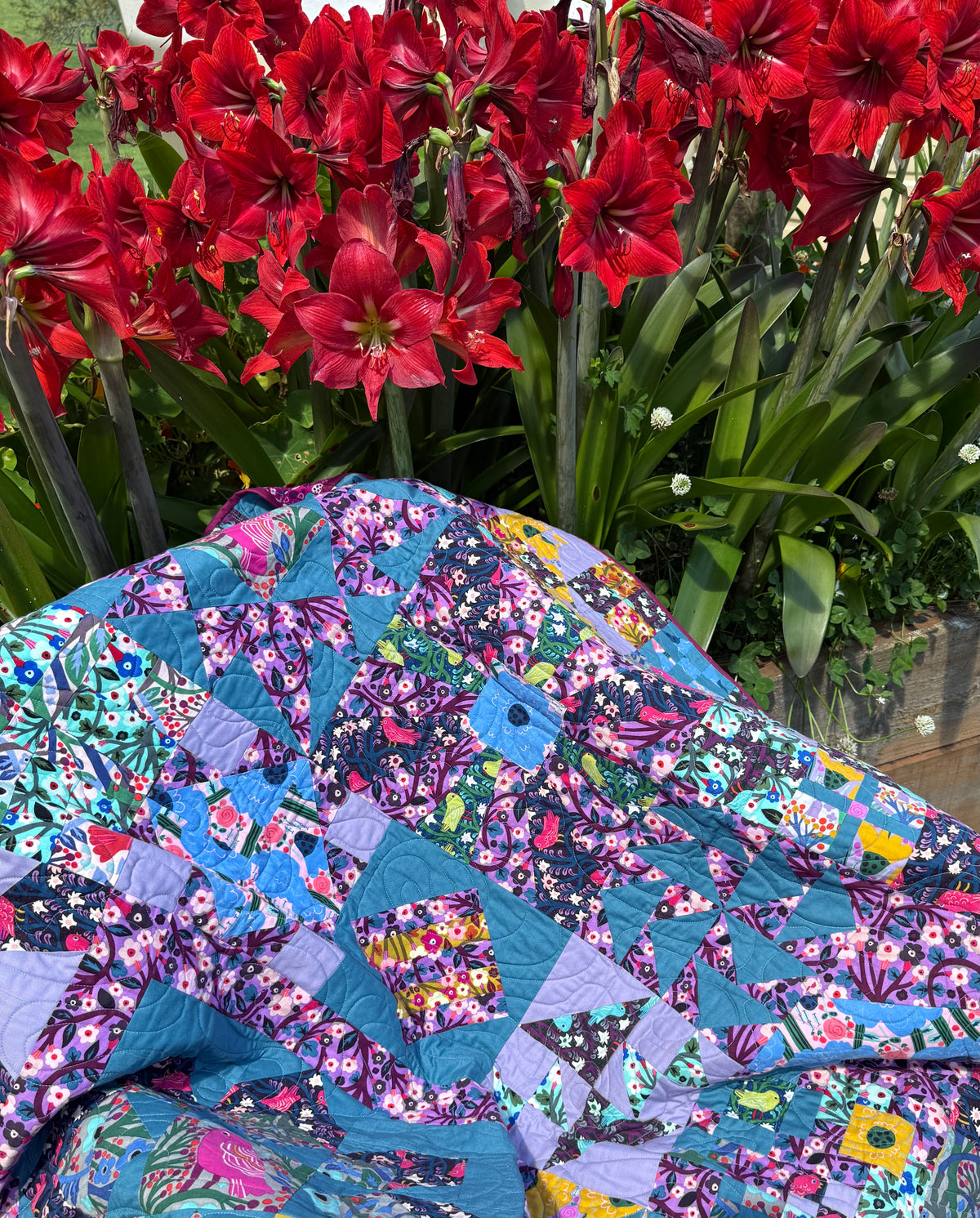 Handmade Colourful Garden Patchwork Throw Quilt 51" x 51" (130 × 130 cm)